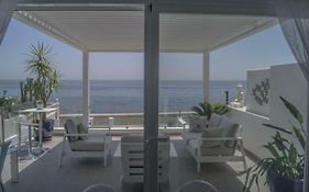 Beach-Front Bahia Dorada