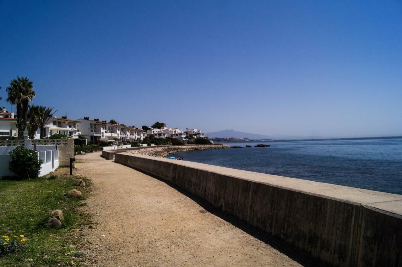 Beach-Front Bahia Dorada Estepona Exterior foto