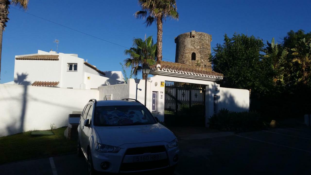 Beach-Front Bahia Dorada Estepona Exterior foto